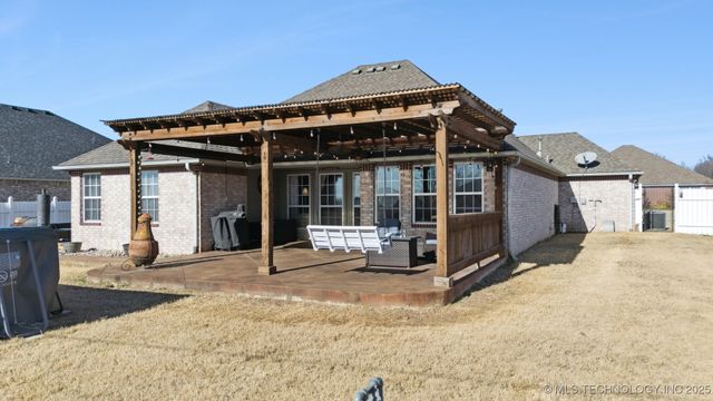 2016 Graham Avenue, Pryor, OK 74361