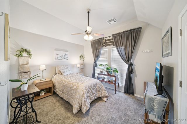 2016 Graham Avenue, Pryor, OK 74361