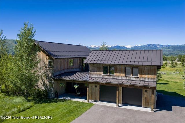 4305 S LITTLE HORSETHIEF Lane, Jackson, WY 83001