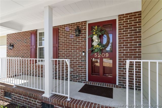 5209 Miranda Drive, Hope Mills, NC 28348