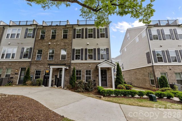 316 N Dotger Avenue, Charlotte, NC 28204