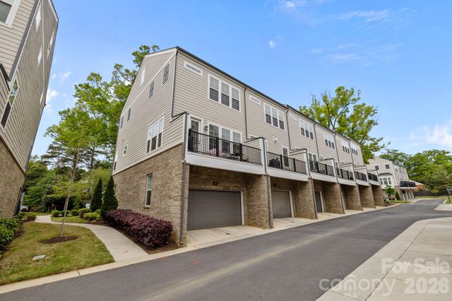 316 N Dotger Avenue, Charlotte, NC 28204