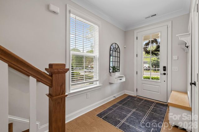 316 N Dotger Avenue, Charlotte, NC 28204