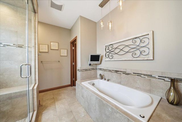 1153 Vale Park Road, Valparaiso, IN 46385