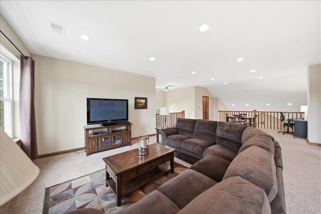1153 Vale Park Road, Valparaiso, IN 46385