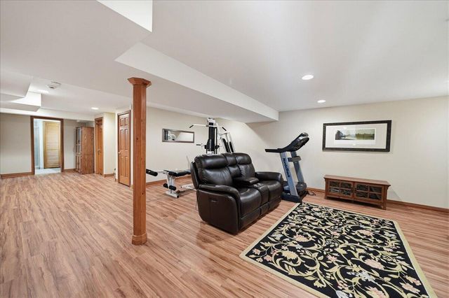1153 Vale Park Road, Valparaiso, IN 46385