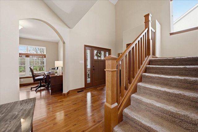 1153 Vale Park Road, Valparaiso, IN 46385