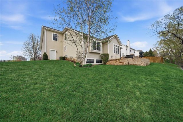 1153 Vale Park Road, Valparaiso, IN 46385
