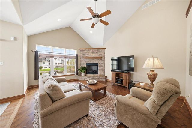 1153 Vale Park Road, Valparaiso, IN 46385