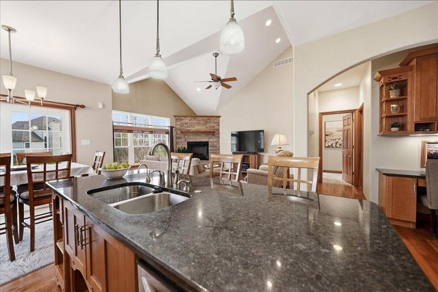 1153 Vale Park Road, Valparaiso, IN 46385