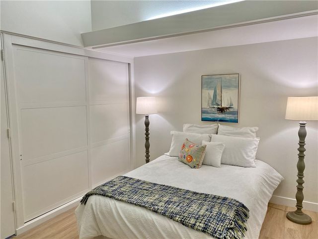 13581 Medinac Ln M5-71E, Seal Beach, CA 90740