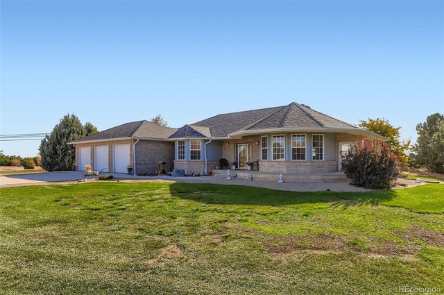 204 Grand View Circle, Mead, CO 80542