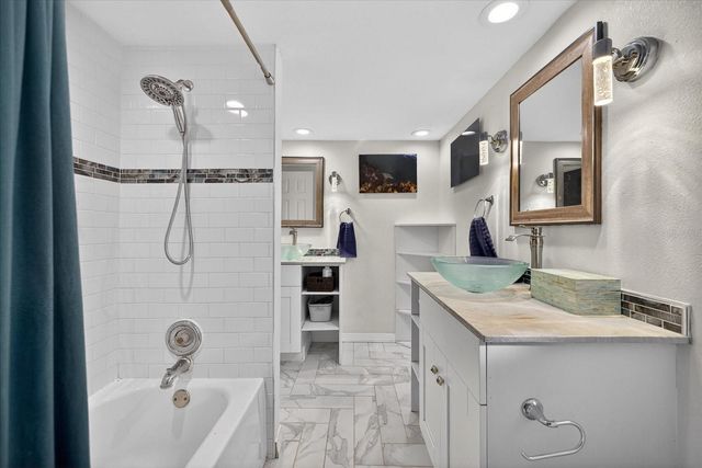 8021 CEDAR RUN DRIVE, Port Richey, FL 34668