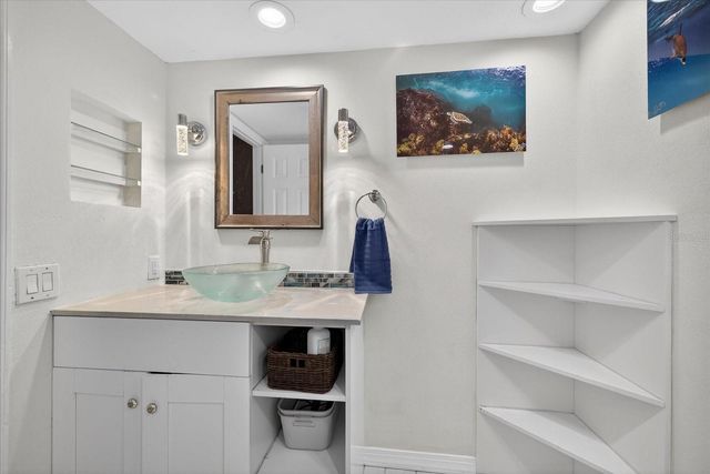 8021 CEDAR RUN DRIVE, Port Richey, FL 34668