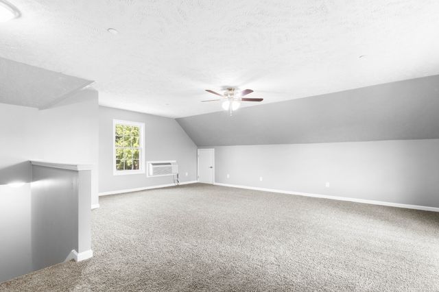 1020 LOGANVIEW WAY, Springfield, TN 37172