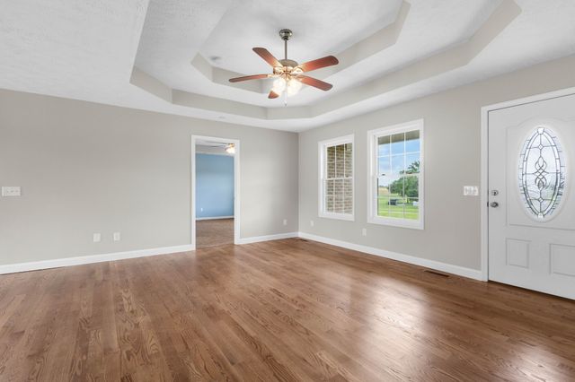 1020 LOGANVIEW WAY, Springfield, TN 37172