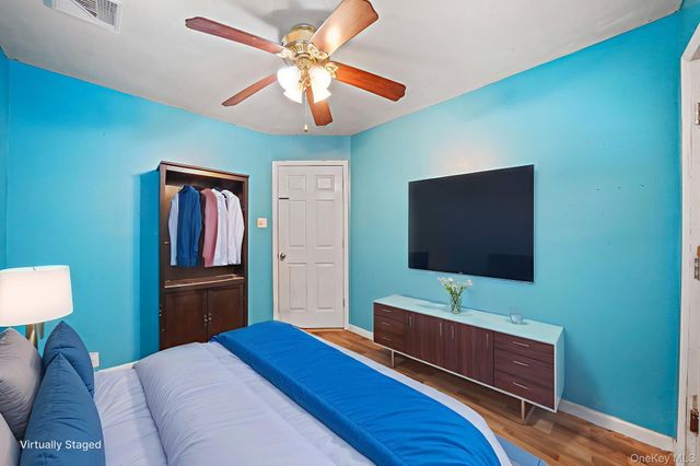 20 Blythe Road, Ronkonkoma, NY 11779