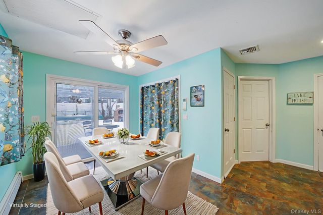 20 Blythe Road, Ronkonkoma, NY 11779