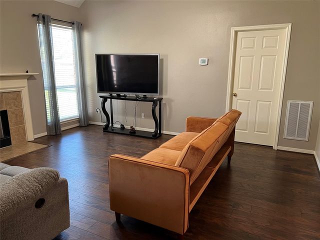 14526 Grove Estates Lane, Cypress, TX 77429