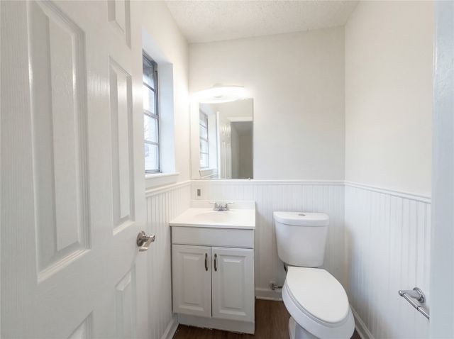 802 N Hughes Street, Howe, TX 75459