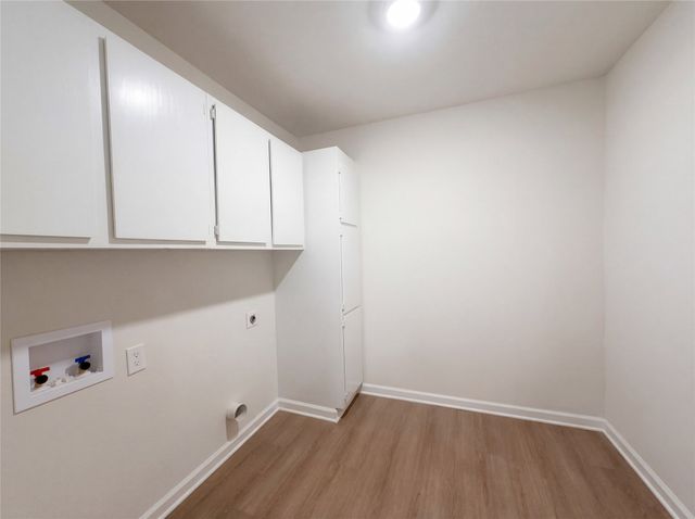 802 N Hughes Street, Howe, TX 75459