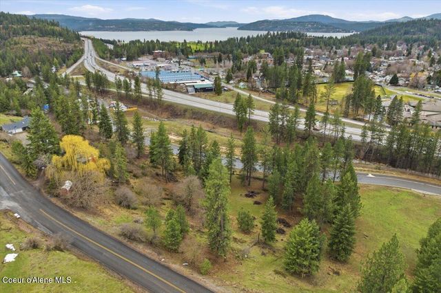 2594 E Fernan Hill RD, Coeur D'alene, ID 83814