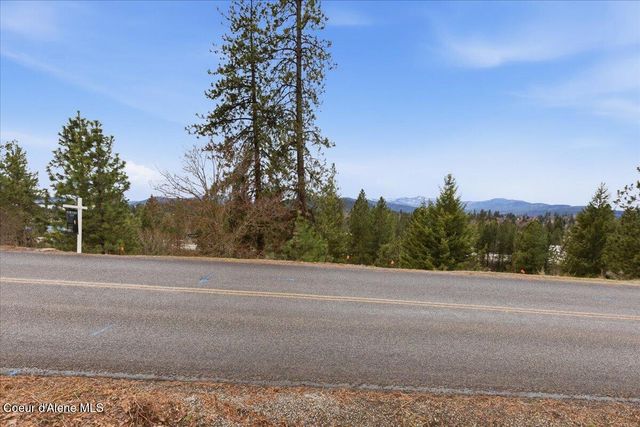 2594 E Fernan Hill RD, Coeur D'alene, ID 83814