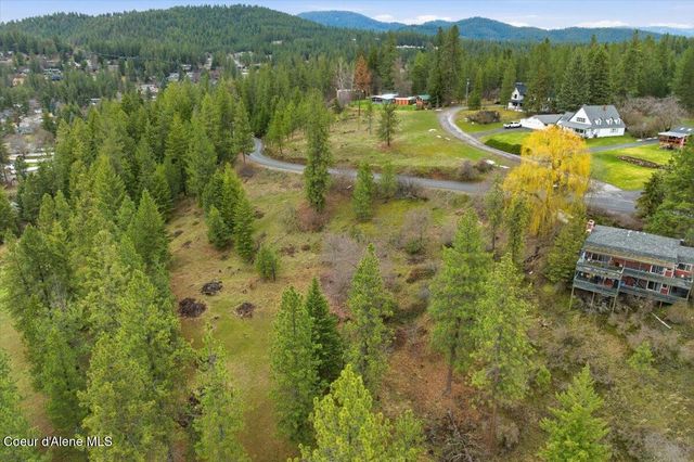 2594 E Fernan Hill RD, Coeur D'alene, ID 83814