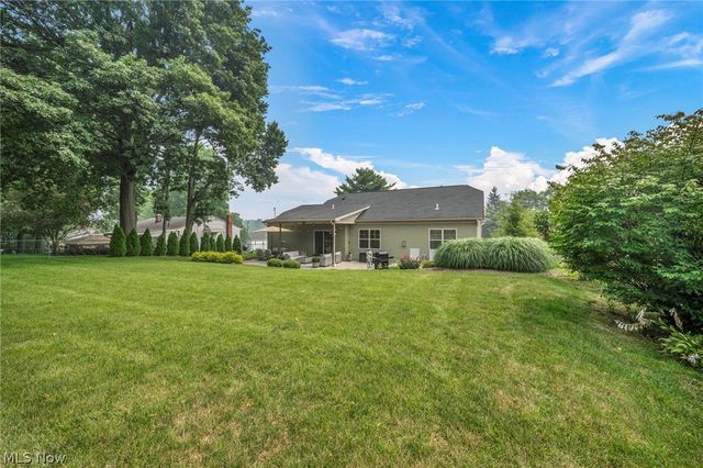 364 31st Street SW, Barberton, OH 44203