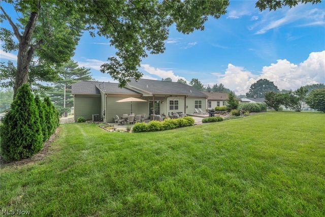 364 31st Street SW, Barberton, OH 44203