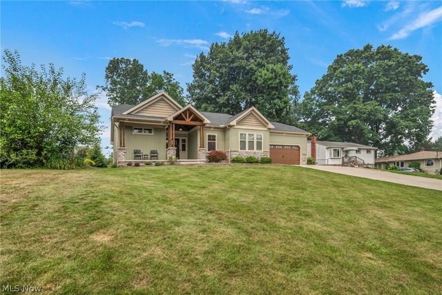 364 31st Street SW, Barberton, OH 44203
