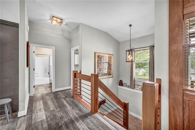 364 31st Street SW, Barberton, OH 44203