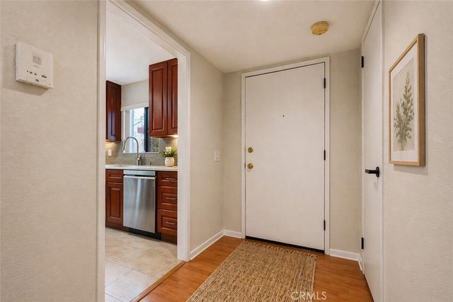 1304 Stanley 10, Glendale, CA 91206