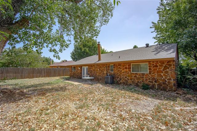 8909 NW 80th Street, Oklahoma City, OK 73132