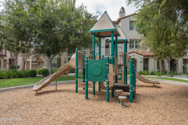4572 Via Presidio, Camarillo, CA 93012
