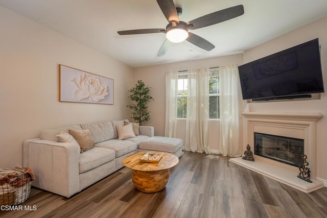 4572 Via Presidio, Camarillo, CA 93012