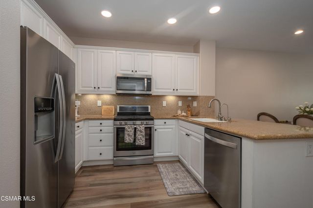 4572 Via Presidio, Camarillo, CA 93012