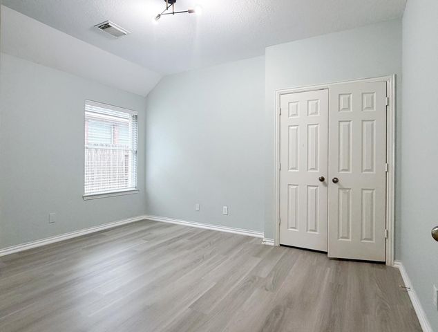 3043 Summercrest Drive, Pearland, TX 77584