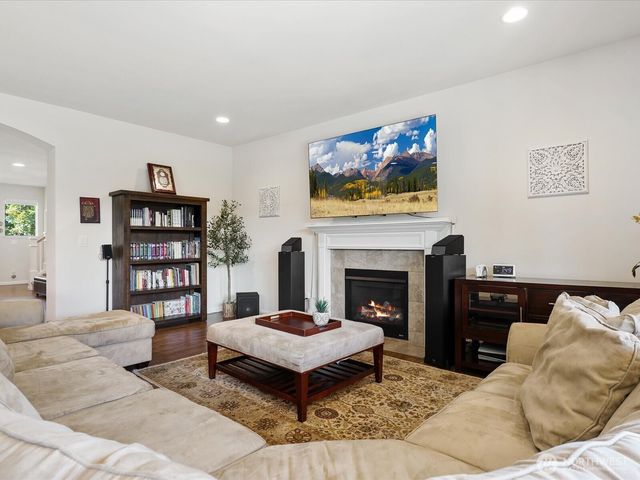 17833 SE 189th Street, Renton, WA 98058