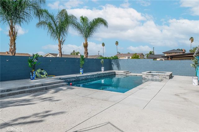 5025 N Treanor, Covina, CA 91724