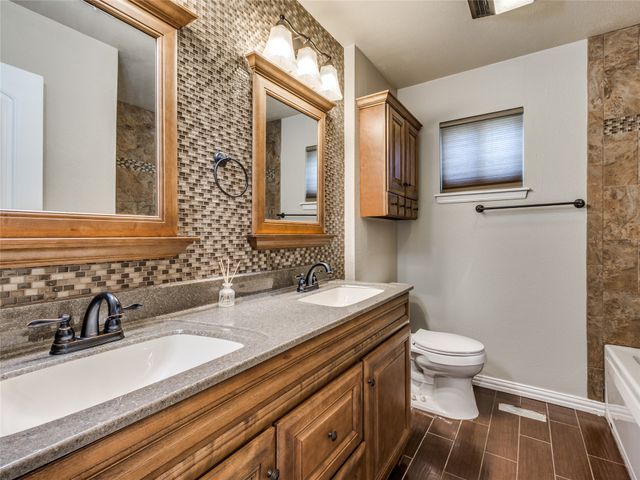 12635 S 119TH East Avenue, Broken Arrow, OK 74011