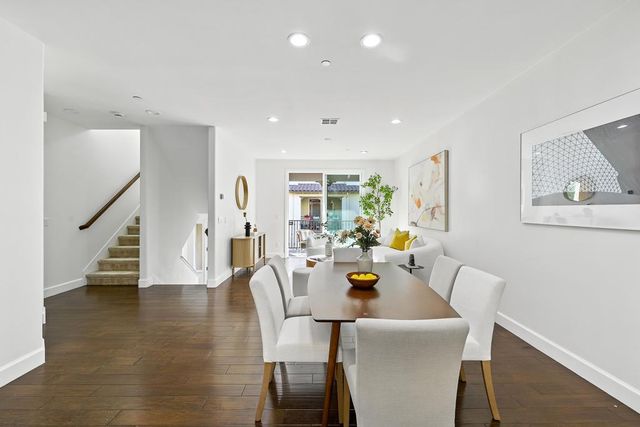 541 Holthouse Terrace, Sunnyvale, CA 94087