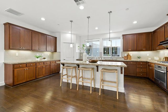 541 Holthouse Terrace, Sunnyvale, CA 94087