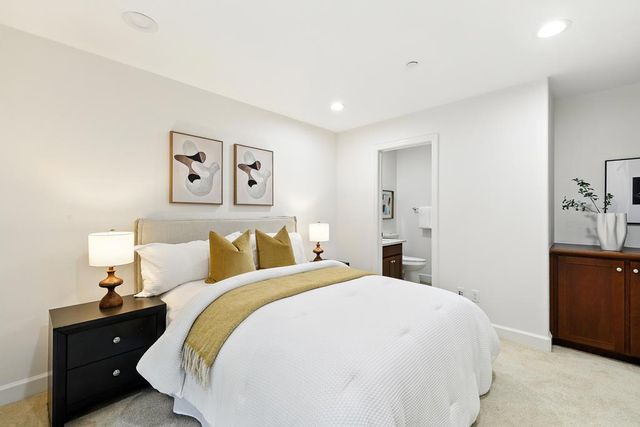 541 Holthouse Terrace, Sunnyvale, CA 94087