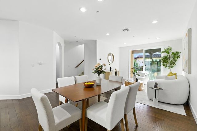 541 Holthouse Terrace, Sunnyvale, CA 94087