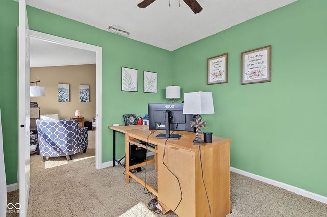 5785 White Pine Road, Whitestown, IN 46075