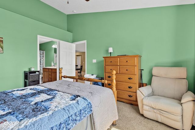 5785 White Pine Road, Whitestown, IN 46075