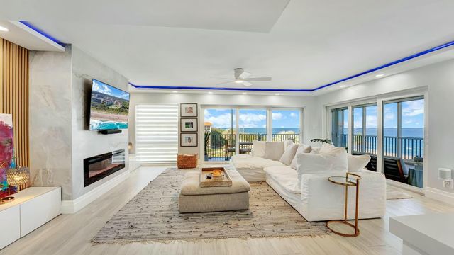 2871 N Ocean Boulevard N D502, Boca Raton, FL 33431