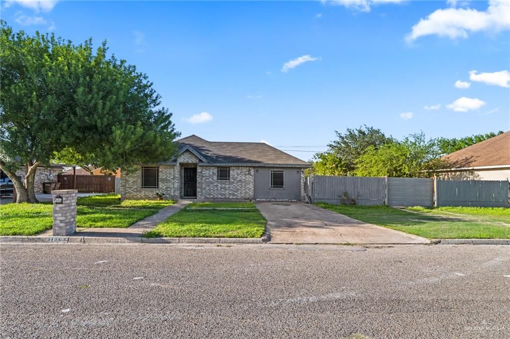 1819 Cristobal Drive, Edinburg, TX 78542