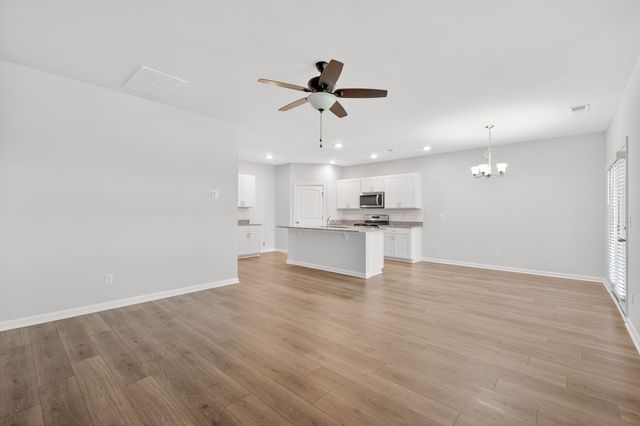 122 William Dylan Dr, Murfreesboro, TN 37129